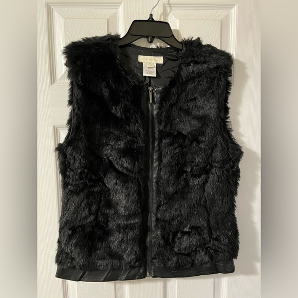 Nicki Minaj Faux Fur / leather vest - Picture 1 of 5